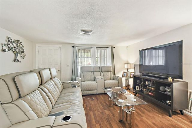 8907 PANDORA LANE, Port Richey, FL 34668