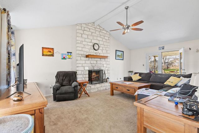 61 Family CIR, Hutto, TX 78634