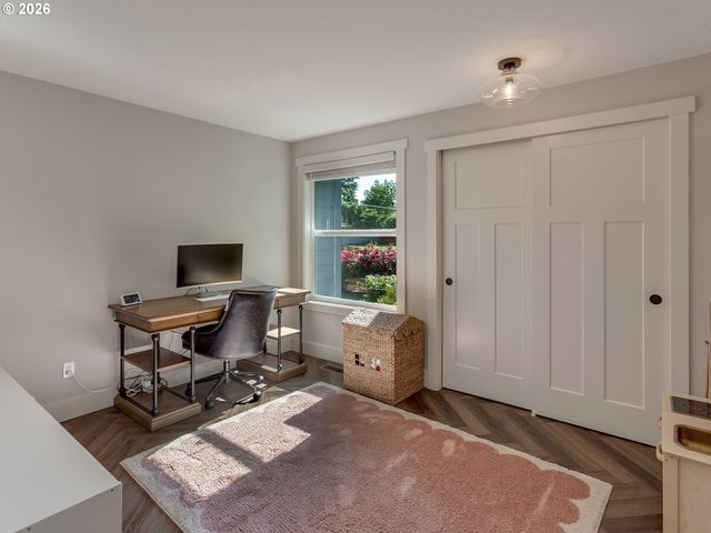 1800 N CEDAR St, Newberg, OR 97132