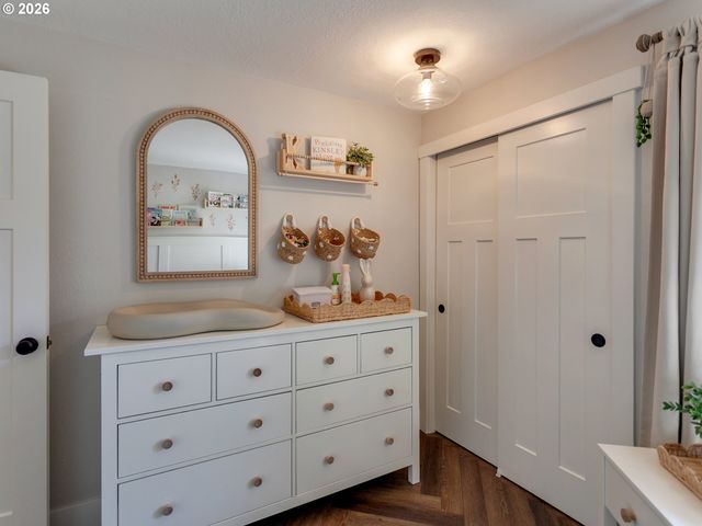 1800 N CEDAR St, Newberg, OR 97132