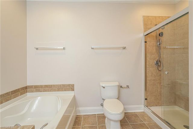 604 Southlake Court, Lexington, NC 27295