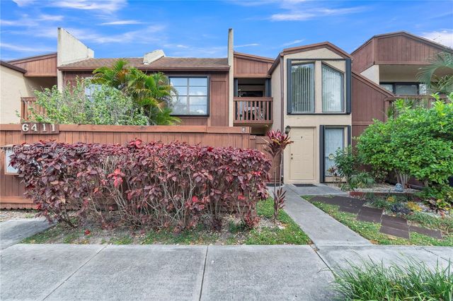 6411 SW 116th Ct E, Miami, FL 33173