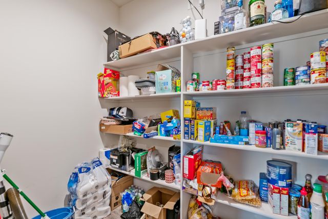 1335 E Skyview Dr, El Dorado, KS 67042