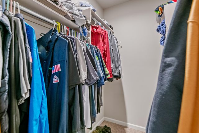 1335 E Skyview Dr, El Dorado, KS 67042