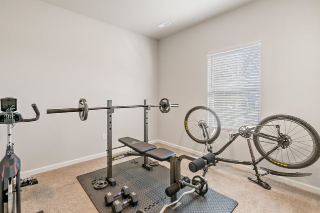 1335 E Skyview Dr, El Dorado, KS 67042