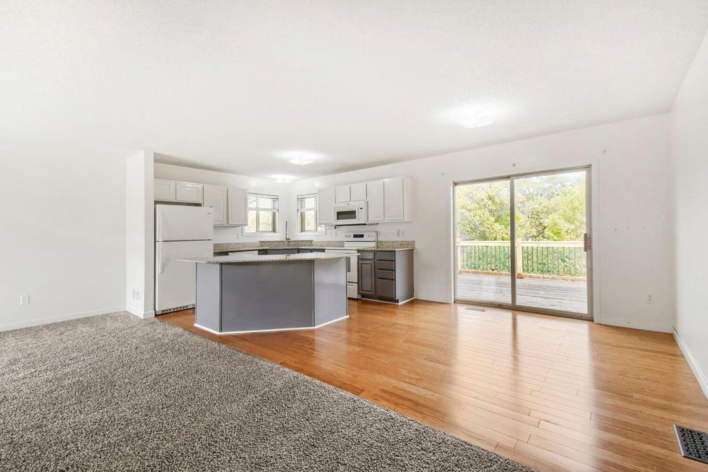 713 122nd Avenue NW, Coon Rapids, MN 55448 — photo 3