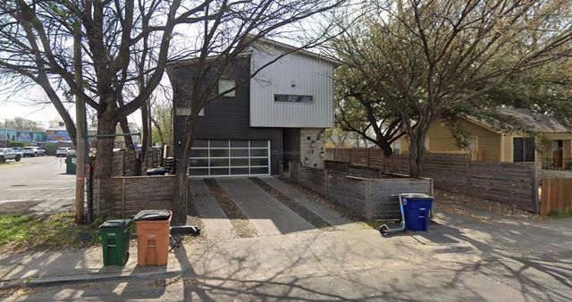 2307 E 2nd ST A, Austin, TX 78702