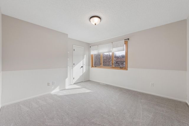 6616 Harlan Drive, Eden Prairie, MN 55346