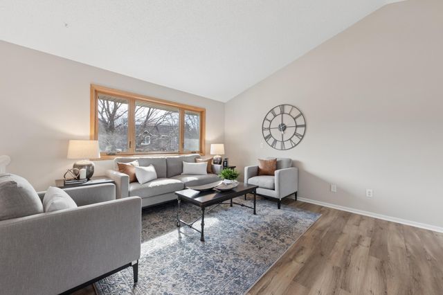 6616 Harlan Drive, Eden Prairie, MN 55346