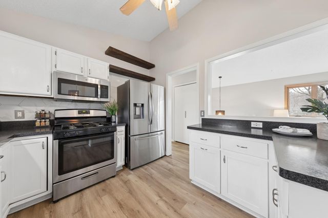 6616 Harlan Drive, Eden Prairie, MN 55346