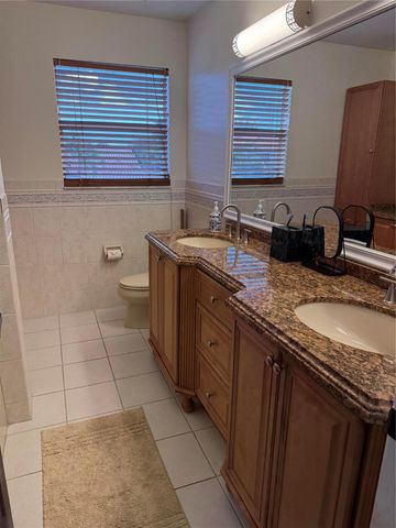 5532 Descartes Cir, Boynton Beach, FL 33472