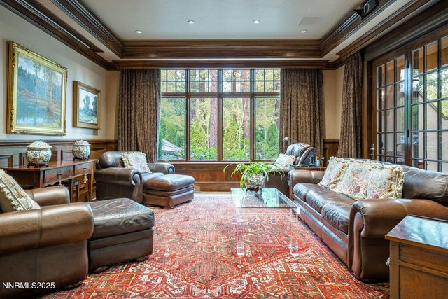 6025 Lake Geneva, Reno, NV 89511