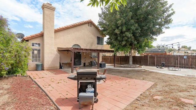 39701 Kilkare Circle, Murrieta, CA 92562
