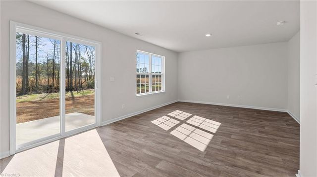 4751 Mount Hope Drive, Winston-salem, NC 27107