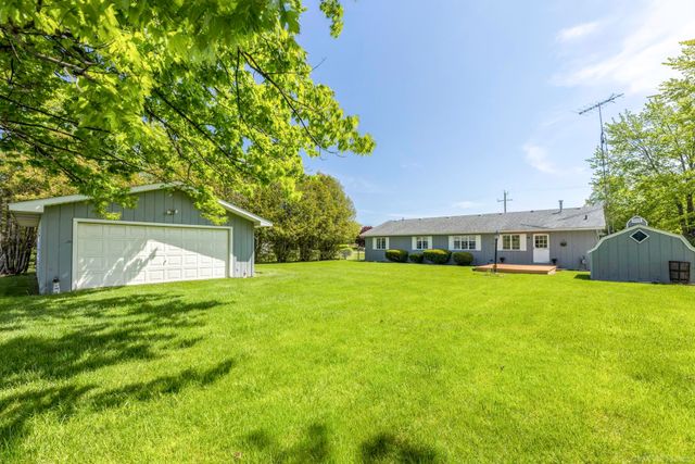 7685 Countryside Road, Lexington, MI 48450