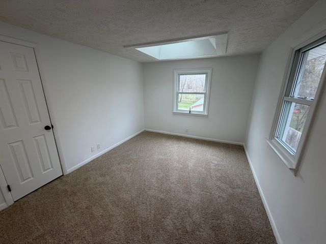 5273 Keyes Drive, Kalamazoo, MI 49004