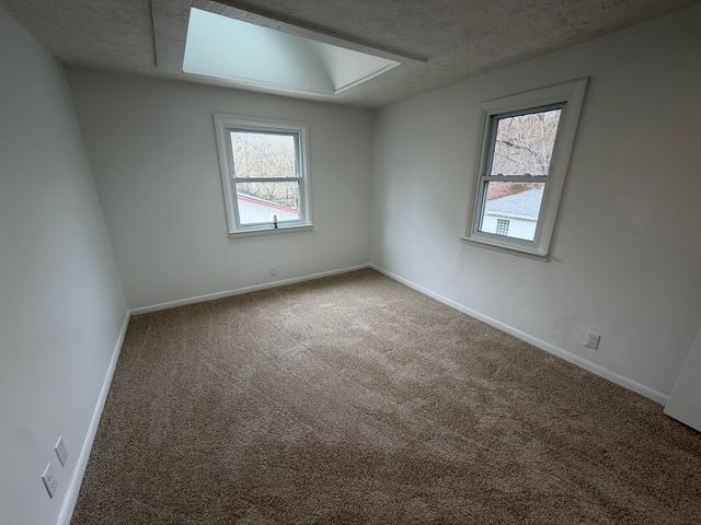 5273 Keyes Drive, Kalamazoo, MI 49004