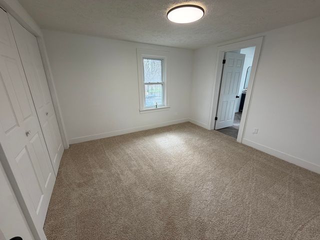 5273 Keyes Drive, Kalamazoo, MI 49004