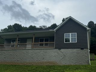 2075 Collier Rd, Lewisburg, TN 37091