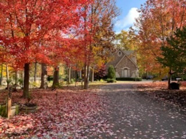 863 Bittersweet Drive, Northbrook, IL 60062