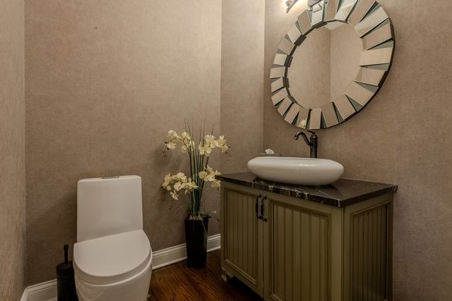 863 Bittersweet Drive, Northbrook, IL 60062