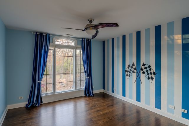 863 Bittersweet Drive, Northbrook, IL 60062