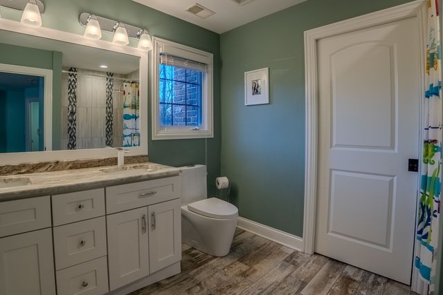 863 Bittersweet Drive, Northbrook, IL 60062