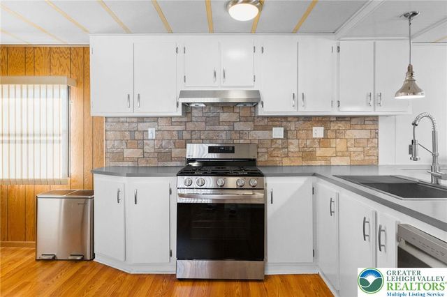 35 Linda Drive, Lehigh Twp, PA 18088