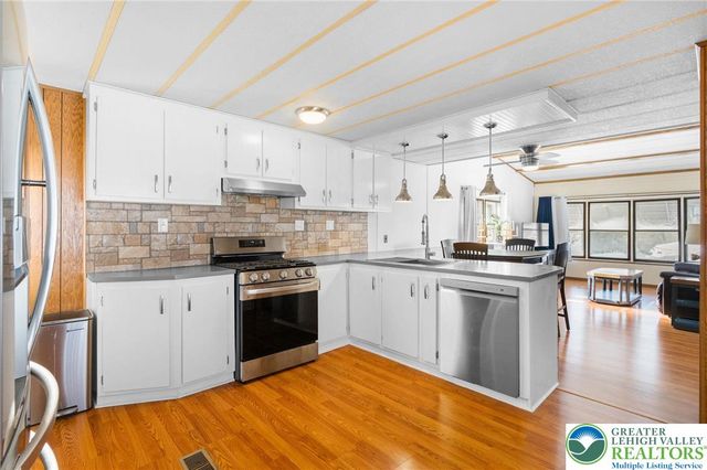 35 Linda Drive, Lehigh Twp, PA 18088