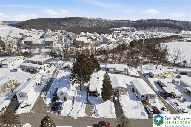 35 Linda Drive, Lehigh Twp, PA 18088