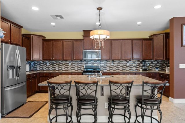 6001 Opera Way, Roseville, CA 95747