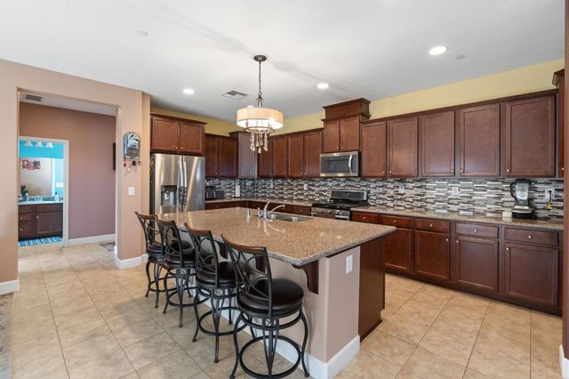 6001 Opera Way, Roseville, CA 95747