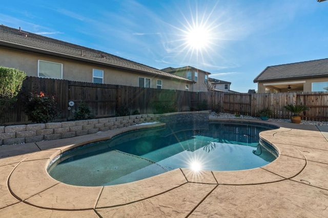 6001 Opera Way, Roseville, CA 95747