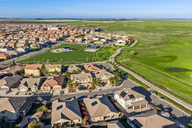 6001 Opera Way, Roseville, CA 95747