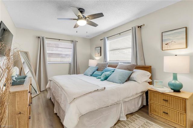 3325 Airport RD N G5, Naples, FL 34105