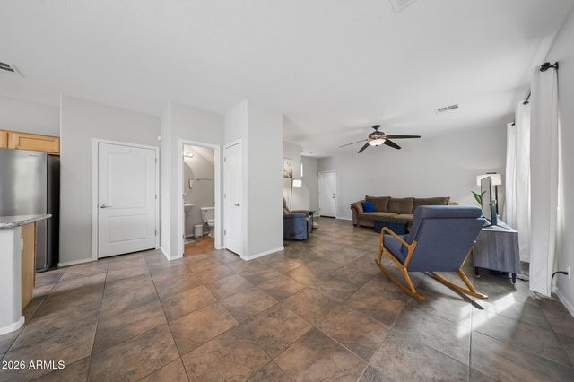 4943 W ESCUDA Drive, Glendale, AZ 85308