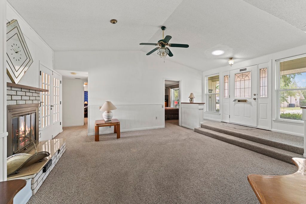 2906 cheyenne Street, Irving, TX 75062 — photo 4