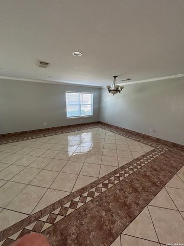 14606 Mountainside, San Antonio, TX 78233