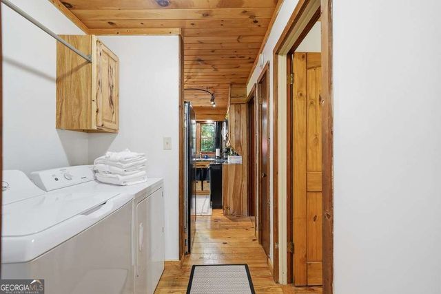 145 Rocky Top Road, Blue Ridge, GA 30513