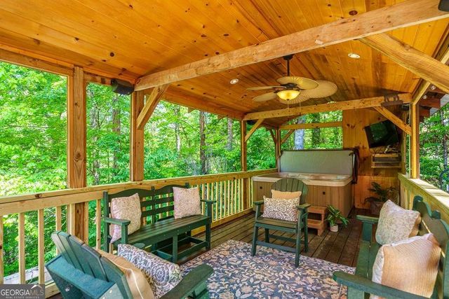 145 Rocky Top Road, Blue Ridge, GA 30513