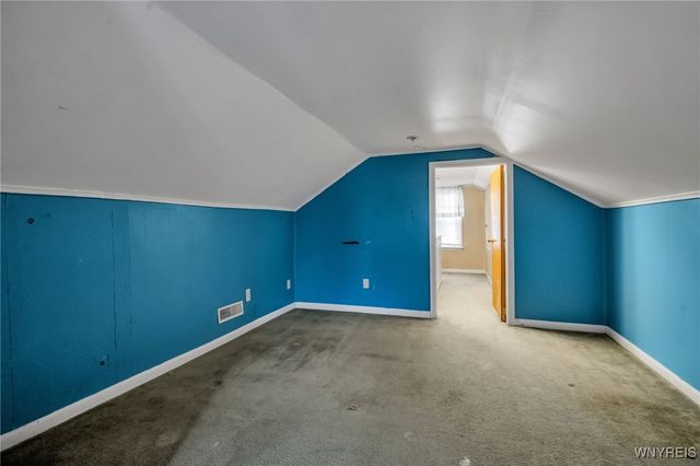 286 Glencove Road, Tonawanda, NY 14223