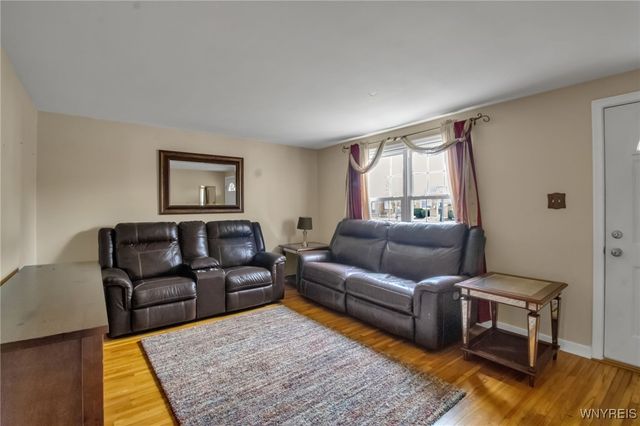 286 Glencove Road, Tonawanda, NY 14223