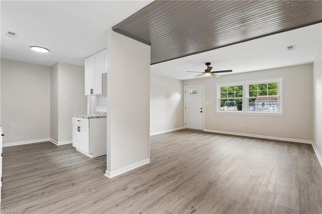 1011 76th ST, Newport News, VA 23605