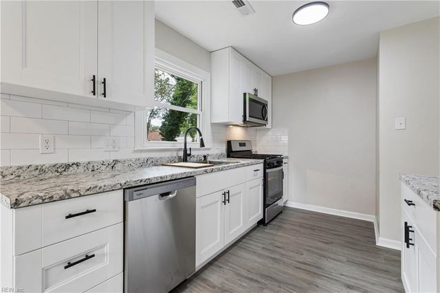 1011 76th ST, Newport News, VA 23605