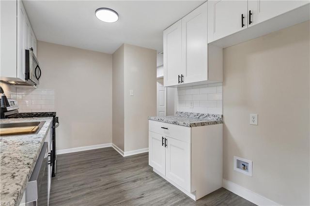 1011 76th ST, Newport News, VA 23605