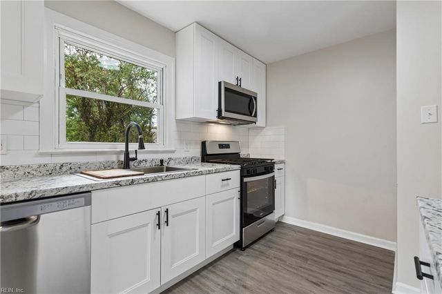 1011 76th ST, Newport News, VA 23605