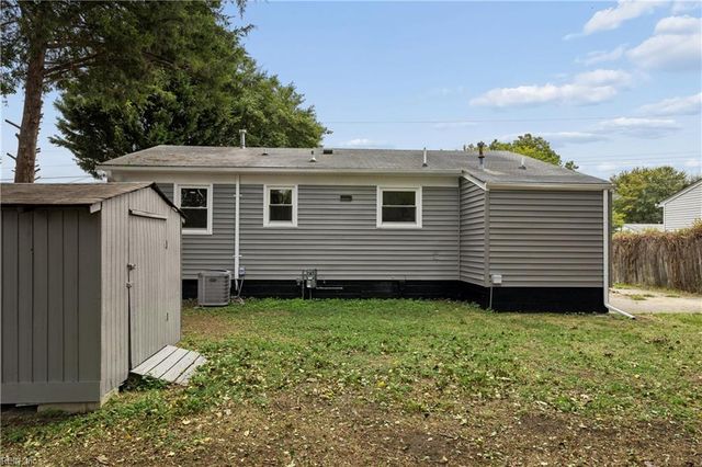 1011 76th ST, Newport News, VA 23605