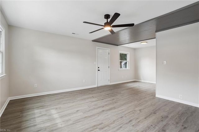 1011 76th ST, Newport News, VA 23605