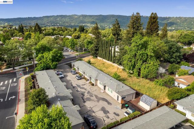 187 Old Bernal Ave, Pleasanton, CA 94566