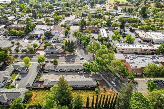 187 Old Bernal Ave, Pleasanton, CA 94566